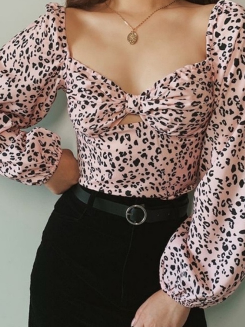 Reformation Simi Top in Pink Panther Size 4 Quiet Luxury Office - Picture 4 of 13